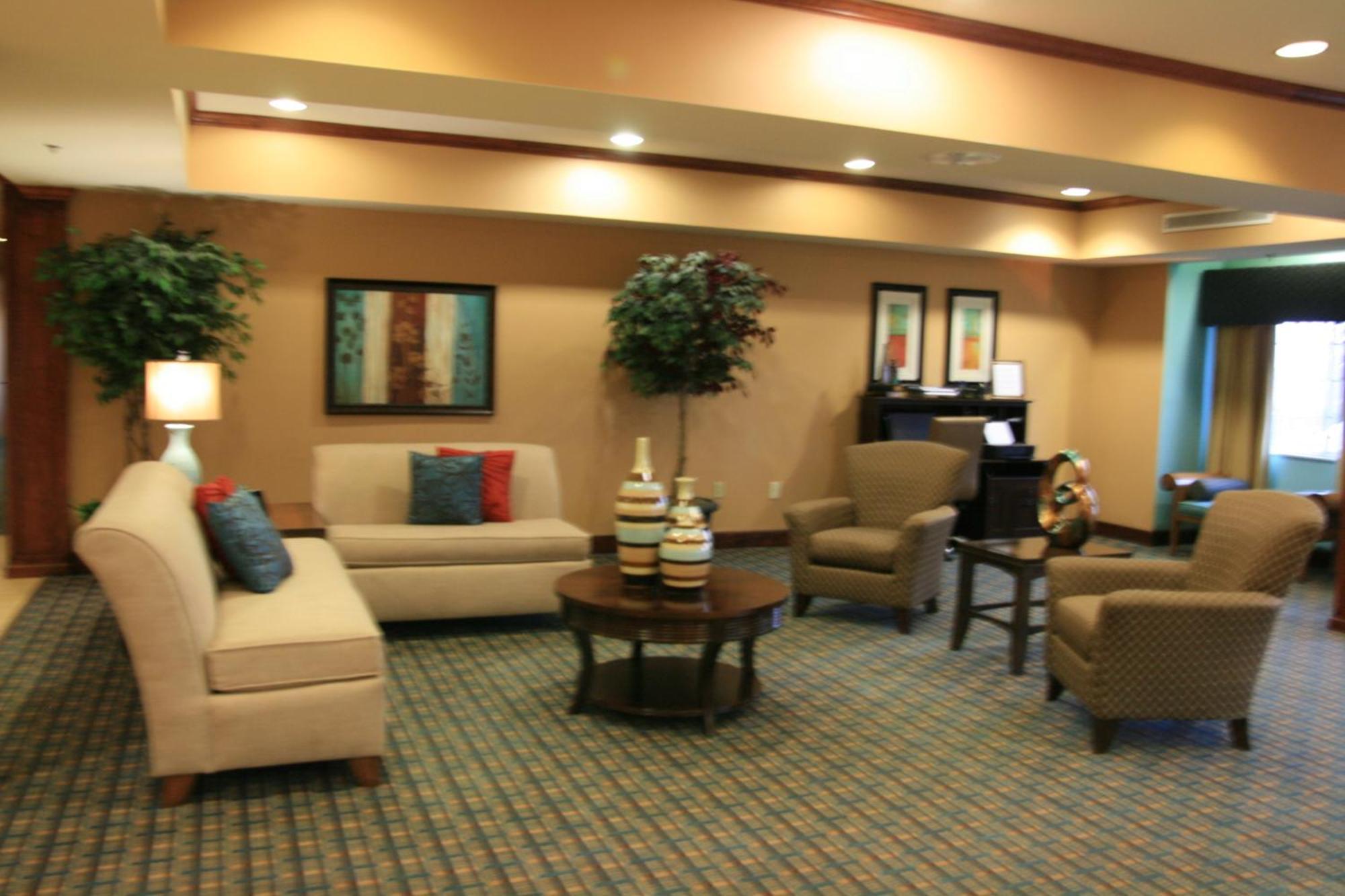 Microtel Inn & Suites By Wyndham Starkville Esterno foto